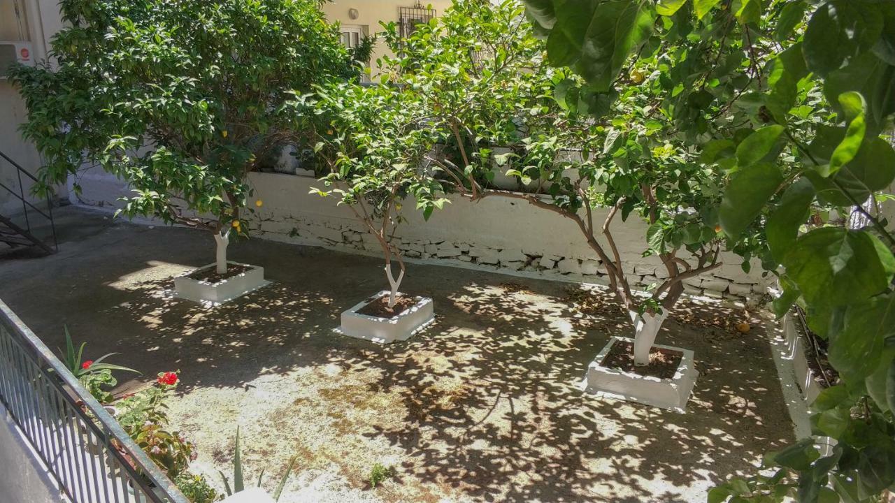 James Room Samos Town Exterior foto
